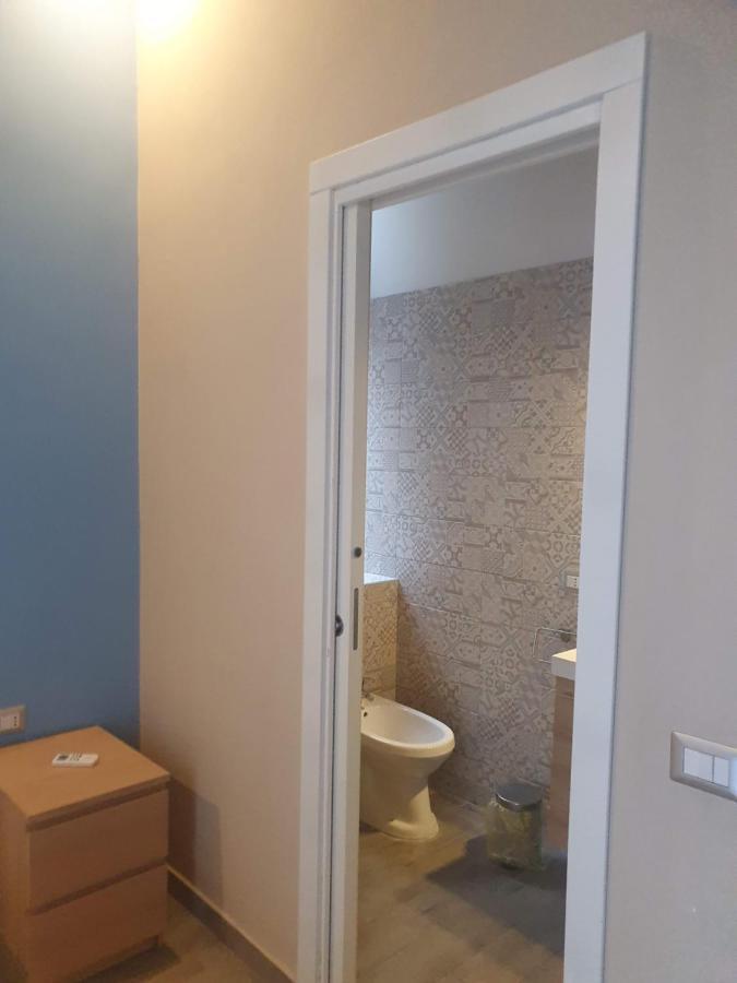Emyjo Central B&B Наполи Екстериор снимка