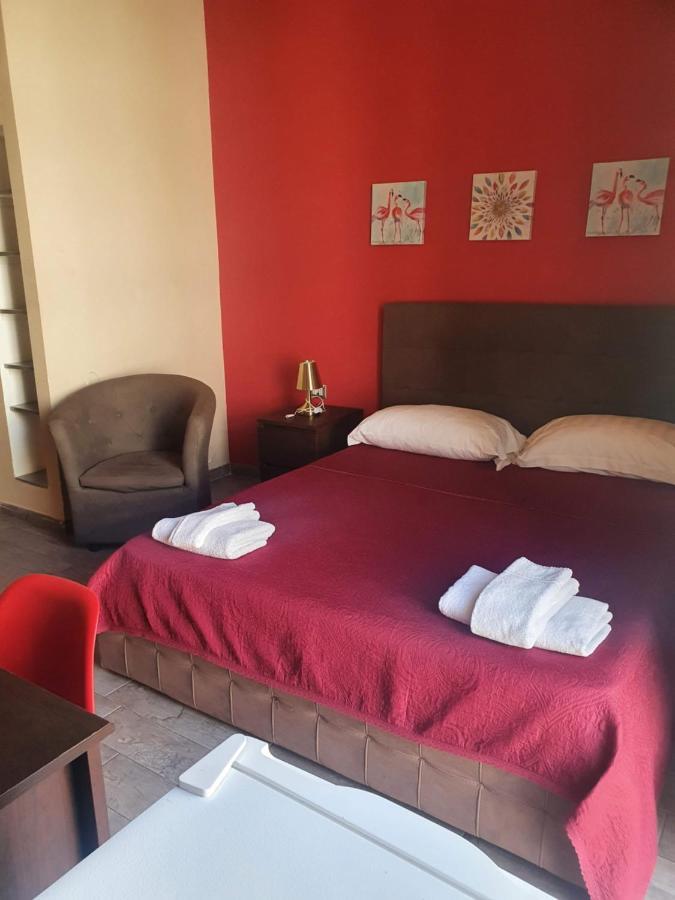 Emyjo Central B&B Наполи Екстериор снимка