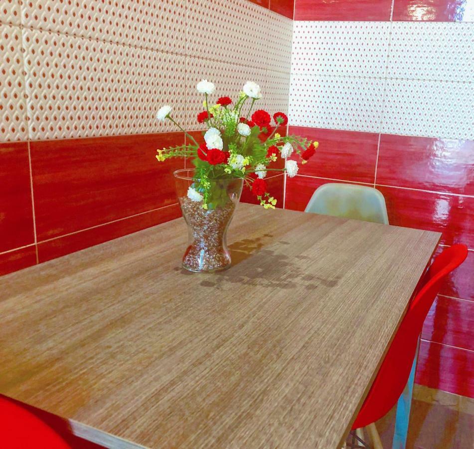 Emyjo Central B&B Наполи Екстериор снимка